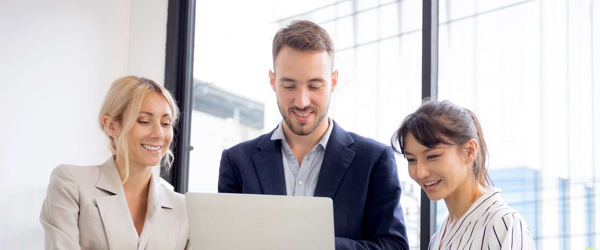 What is a Digital Advertising Agency and How Can It Help Your Business Grow?