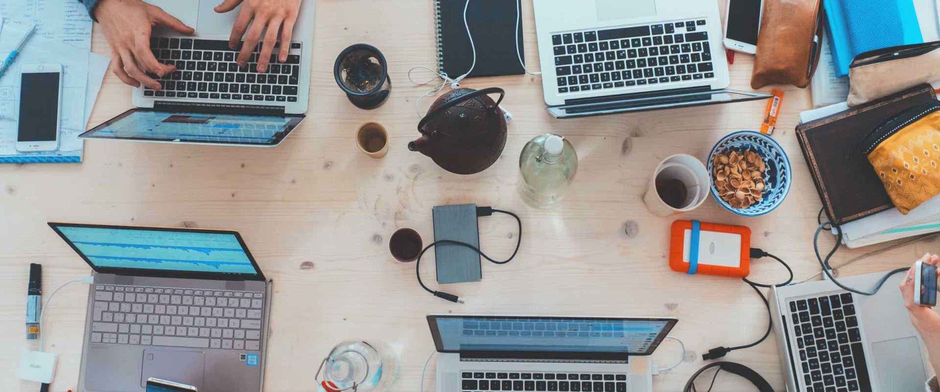 What is the Difference Between Advertising Agency and Digital Marketing Agency?